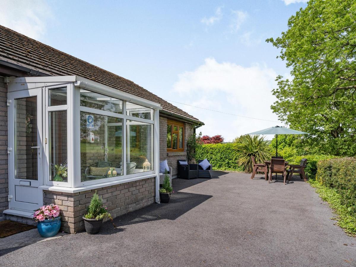 Yr Hen Ffald Llanedy Экстерьер фото